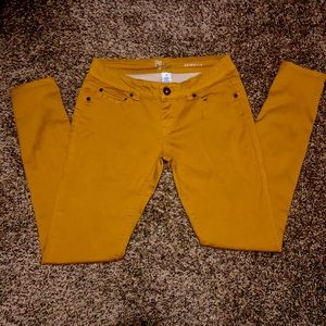 👖Mustard Skinny Jeans 👖